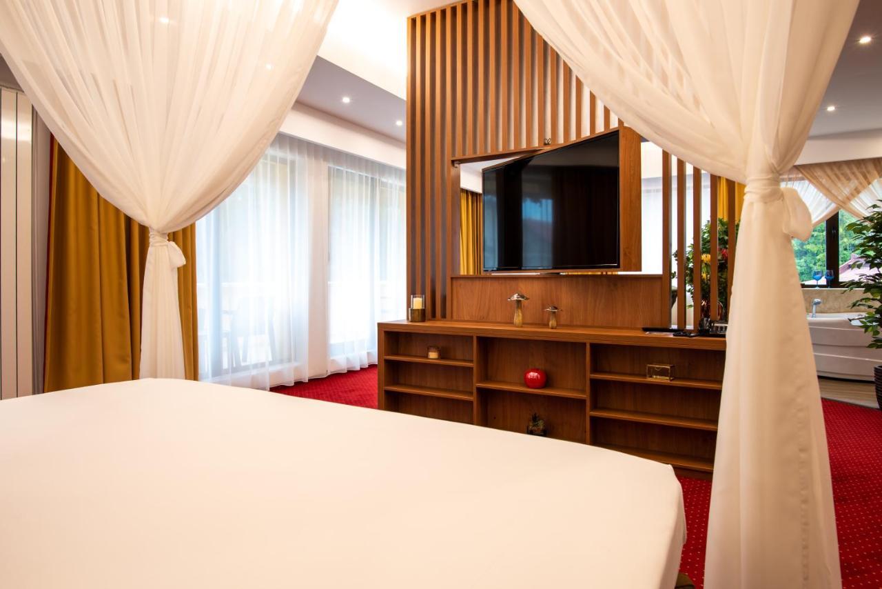 Hotel Vila Simonte Poiana Brasov Extérieur photo